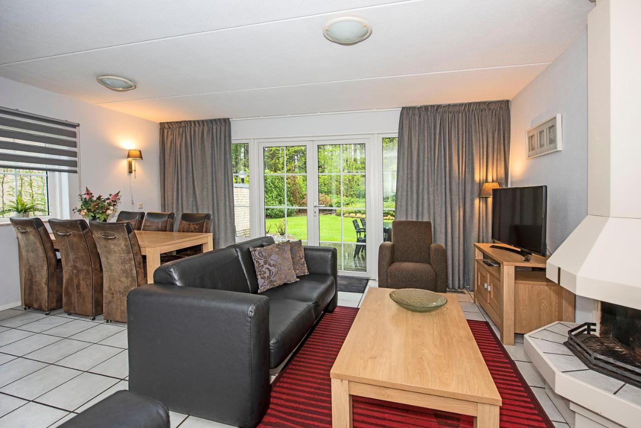 Bungalow - 6 Personen Gelegen In De Nabije Omgeving Van Avonturenpark Hellendoorn En De Prachtige Sallandse Heuvelrug En Eelerberg Exterior foto