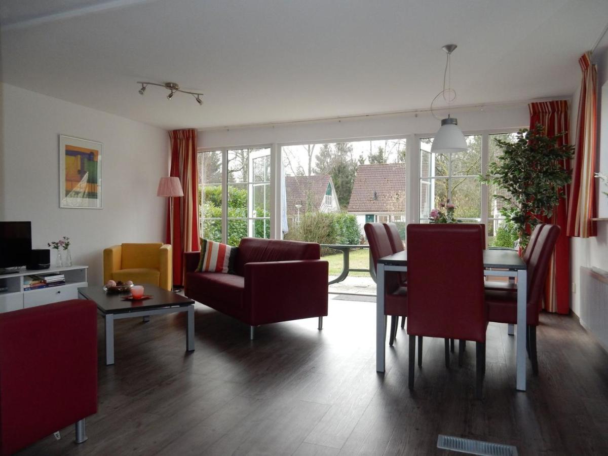 Bungalow - 6 Personen Gelegen In De Nabije Omgeving Van Avonturenpark Hellendoorn En De Prachtige Sallandse Heuvelrug En Eelerberg Exterior foto